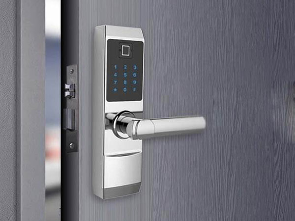 松原24小时上门开锁公司